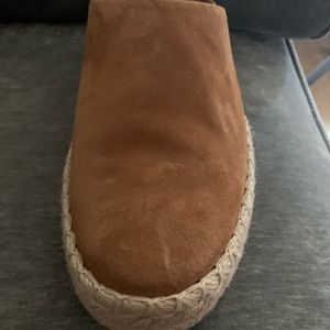 Vince Camuto suede slide
